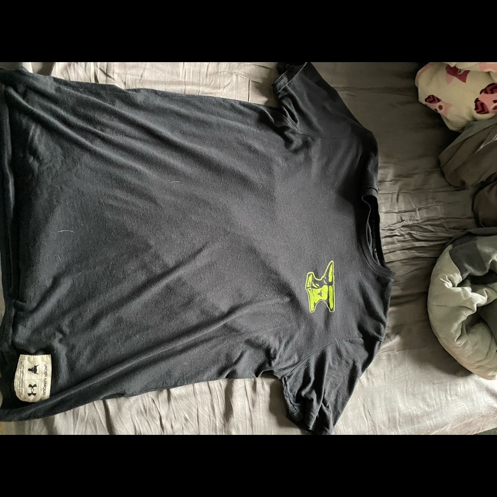 Project rock medium shirt